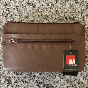 NWT Mundi Genuine Leather “Stuff-It Clutch”